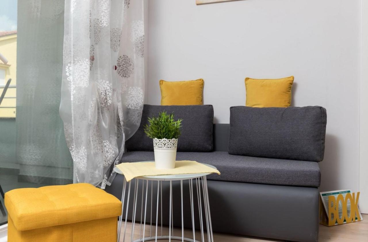 Apartamento Michelle Crikvenica Exterior foto