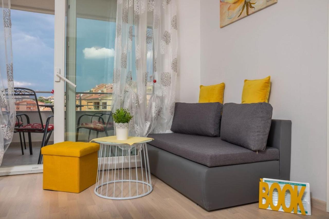 Apartamento Michelle Crikvenica Exterior foto